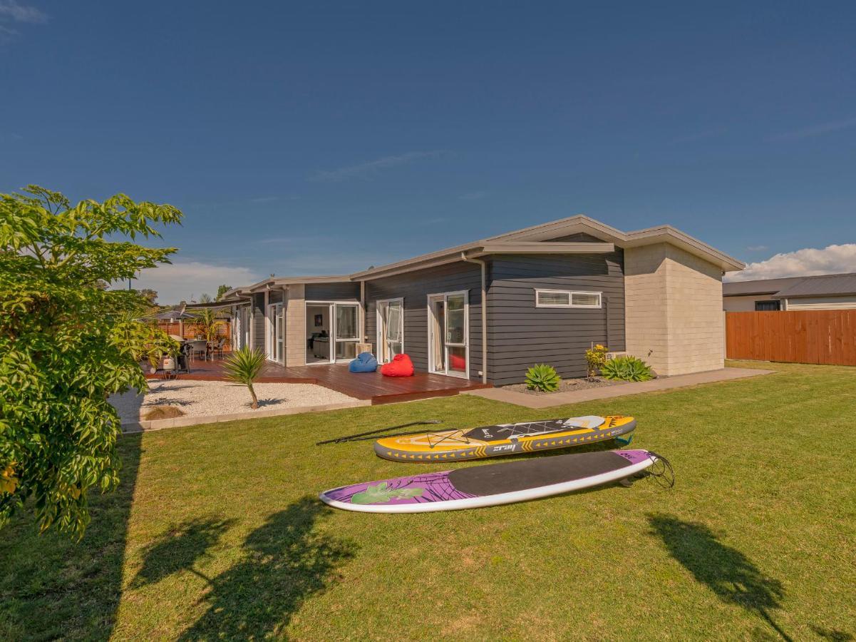 Modern Beach Pad - Whitianga Holiday Home Экстерьер фото